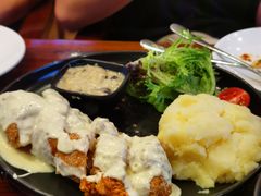 蓝授带法式鸡肉卷-Hooley's活利仕西餐厅(珠江新城店)