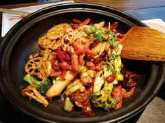-辣尚瘾·烤鱼·新川菜(交大直营店)