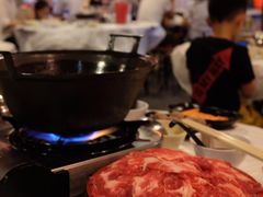 -鲜入围煮花胶鸡海鲜火锅