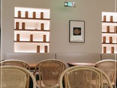 -榕树下·茶生活美学空间(江东中路店)