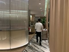-香港百合居(LCM置汇旭辉广场店)