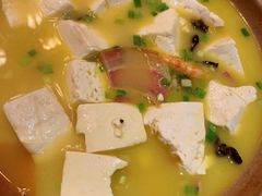 火腿汤煨豆腐-青年公社烤鸭(青年路店)