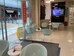 -维乐口腔(美维云门诊陆家嘴店)
