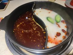 -钢管厂五区小郡肝串串香火锅(梅川路店)