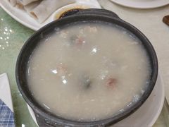 -东豪园林海鲜酒家(南港路辅路店)