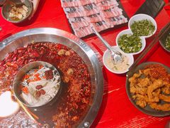 -谭鸭血老火锅(漳州路店)