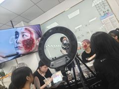 -首脑美容美发化妆美甲培训学校(龙岗校区)