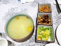 银耳羹-佳兰雅序融合菜(高新店)
