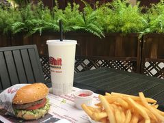 -The Habit Burger Grill 哈比特汉堡(爱琴海店)