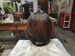 点击看大图 -T.1 hair salon烫染接发
