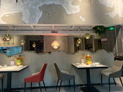 大堂-知麻乐·川味小馆·小幸福水煮鱼(西平店)