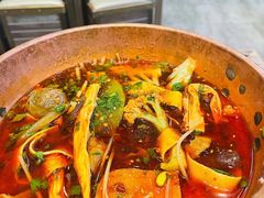 -成都你六姐·牛肉冒菜(上海环宇荟店)