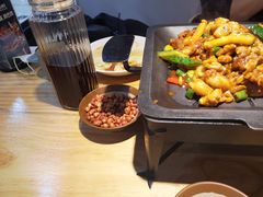 -万宝财富商业广场