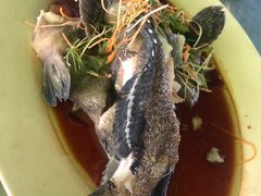 -四川小胡子海鲜(丁村万人海鲜广场店)