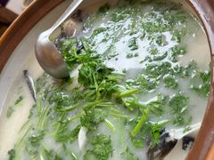 砂锅有机鱼头汤-千岛湖鱼味馆(十字街总店)