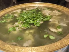 韭花汆羊肉-和和小厨