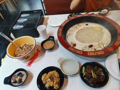 冰粉奇缘-京门活鱼馆·鱼火锅(百子湾（原红庙）店)