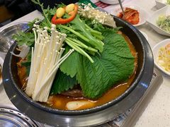 -韩香福烤肉庄园(荣成店)