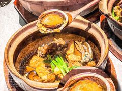 沙姜鲍鱼啫田园鸡-啫神·广州地标美食(北京路店)