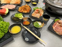 -啊美丽炭火烤肉(滑翔一店)