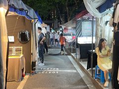 -吴山路夜市