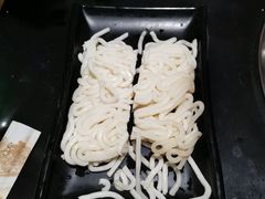 -果松木炭酸菜铜火锅·外婆参鸡汤