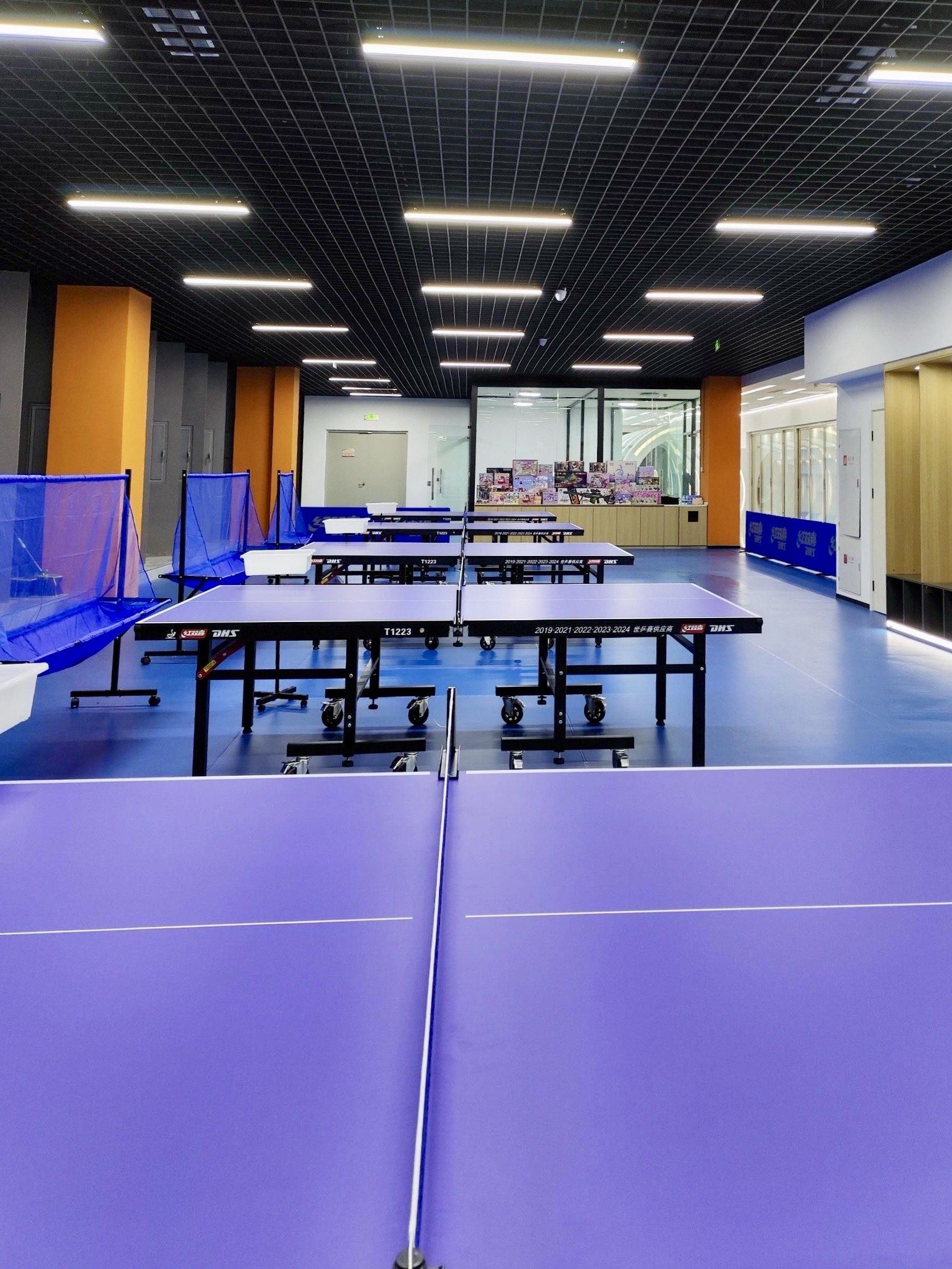 没想到在华侨城还隐藏着这样一个乒乓球训练基地