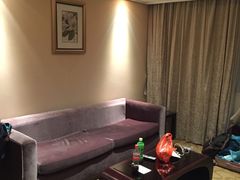 -杭州海华满陇度假酒店