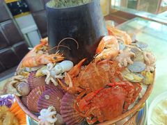 -一口猪海鲜浑锅·东北家常菜