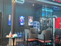 -屋有岛沉浸游戏旗舰店(中山公园店)