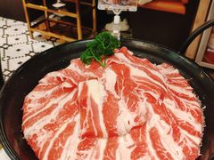 M6牛五花-一哥澳门豆捞·澳门风打边炉(高德置地店)