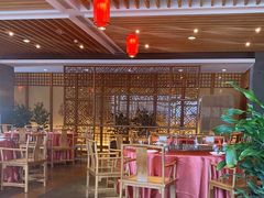 大堂-海尔洲际酒店天下一品中餐厅