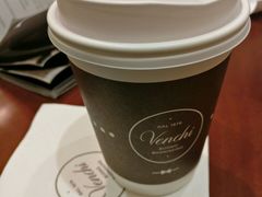 -VENCHI 闻绮(上海佛罗伦萨小镇店)