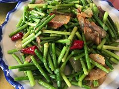 -杨老大生皮白族菜