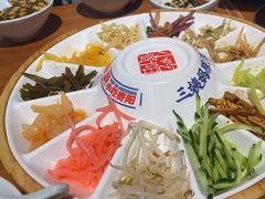 -怪噜范·老贵阳街头名小吃(汇金星力城店)