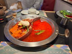 -廖掌柜·重庆鲜货火锅(上海首店)