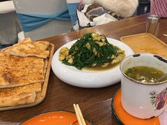 -乡村馕坑肉·烧烤·新疆菜·本地人更爱吃(阿勒泰首店)