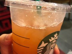 -星巴克(南宁民歌湖店)