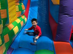 -蒙特利亲子乐园