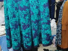 -小赵服装加工部(北中路328弄小区店)