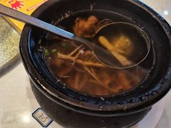 草根汤-莲花公园煎蟹(总店)