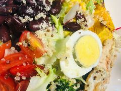 -POKEE VIA&Brunch·维娅(重庆来福士店)