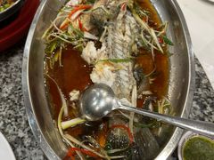 -光海鲜鱼翅餐厅(叻差拉披色路店)