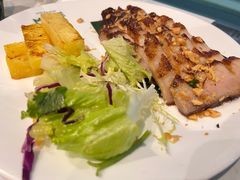 西贡炭烧烤猪颈肉配菠萝-美奈小馆·越南料理(中航城君尚购物中心店)