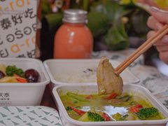 秘制青咖喱鸡肉-simply thai天泰(静安嘉里中心店)