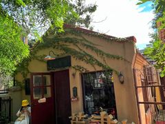 -荒岛书店(黄县路店)