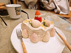 -C.Y Cafe