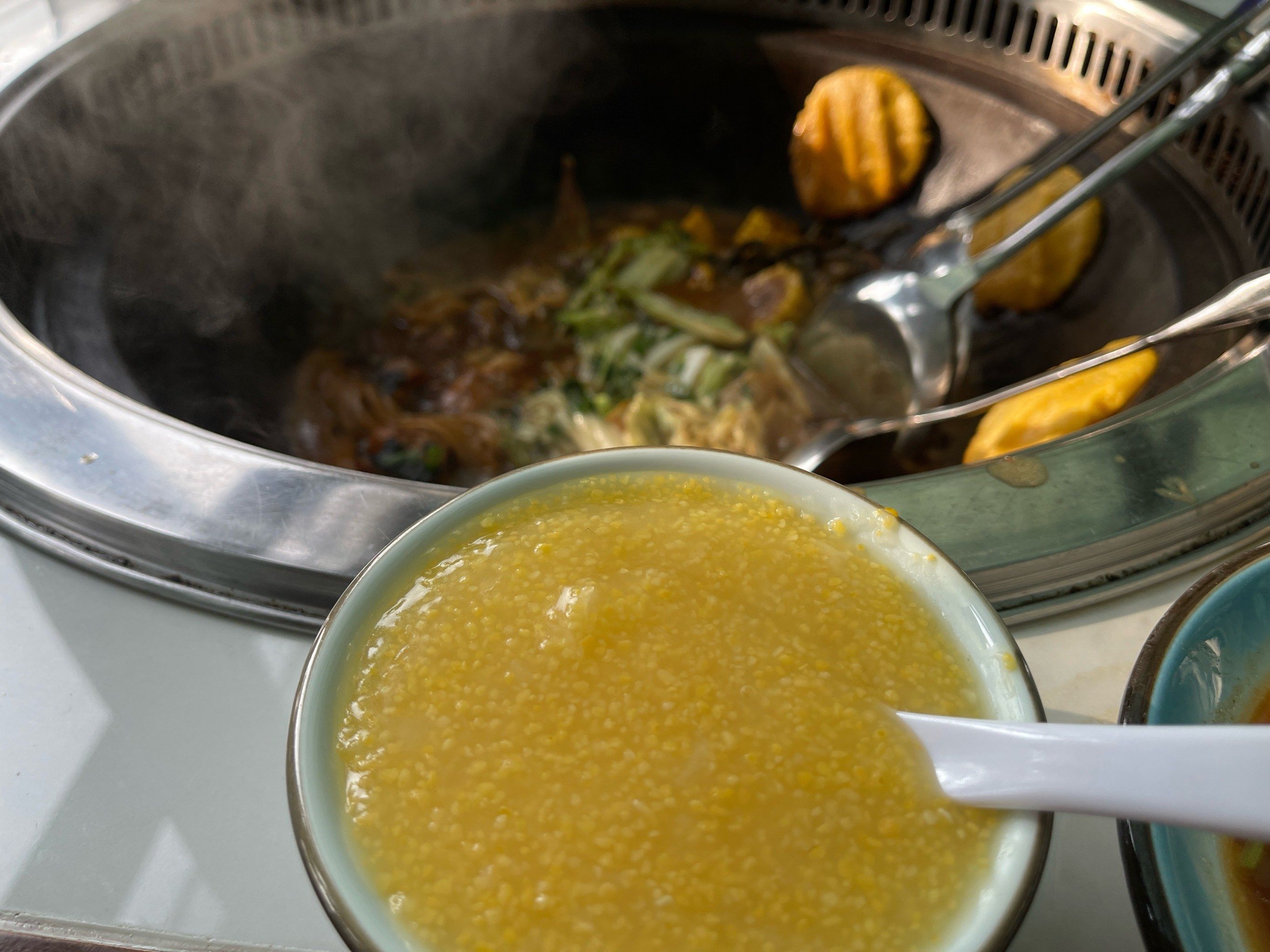 院落很大,还是和团建