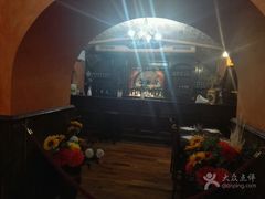 -Vito’s Roma