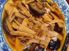 -西园寺素食(西园弄戒幢律寺店)